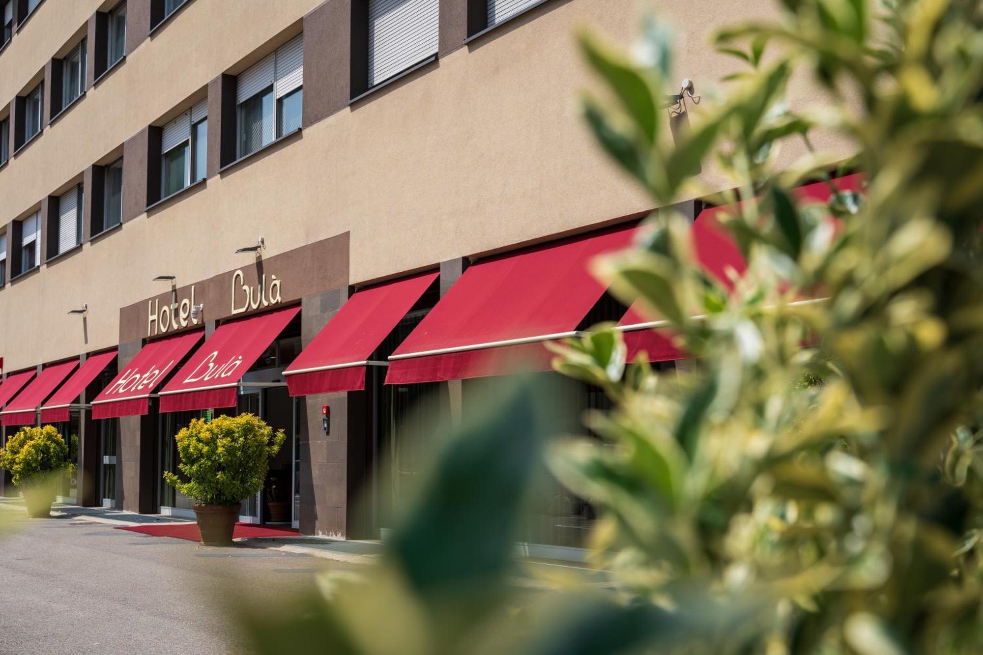 Hotel Bula ボッラーテ エクステリア 写真