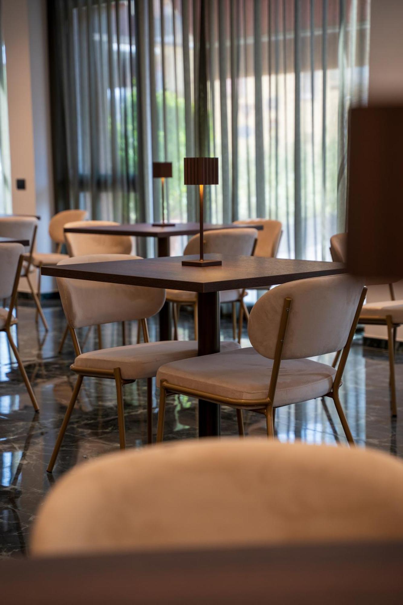 Hotel Bula ボッラーテ エクステリア 写真